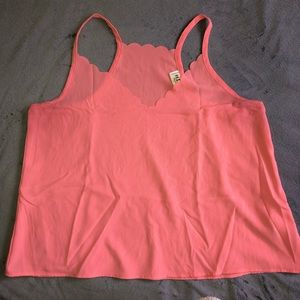 Peach Scalloped V-Neck Tank